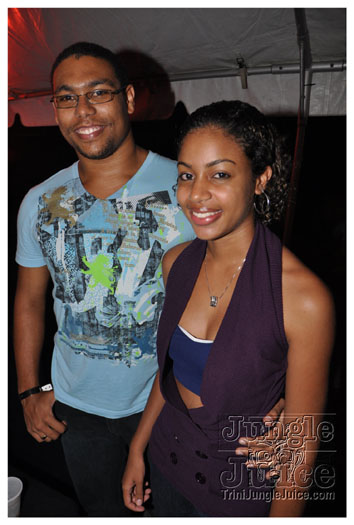 outrageous_in_black_july16-022