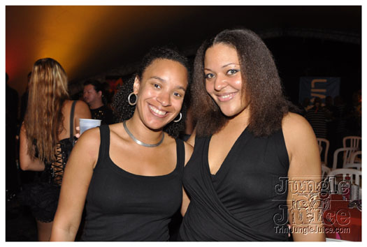 outrageous_in_black_july16-033