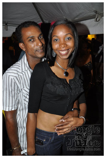 outrageous_in_black_july16-048