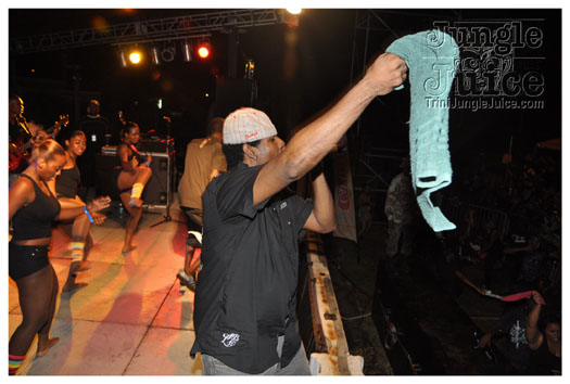 outrageous_in_black_july16-055