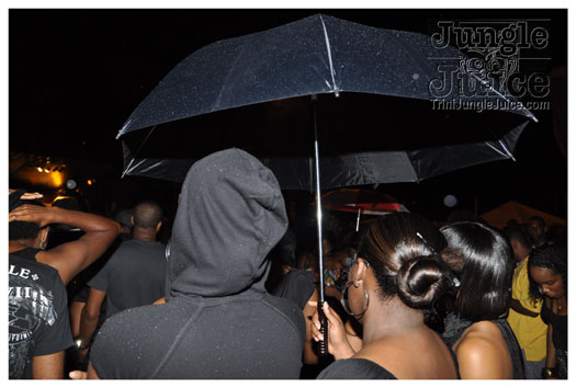 outrageous_in_black_july16-077