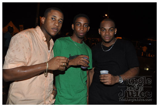 outrageous_in_black_july16-085