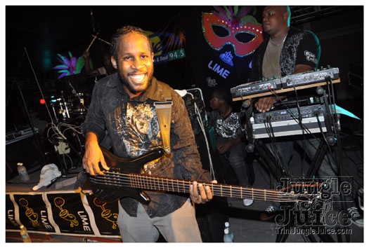 outrageous_in_black_july16-095