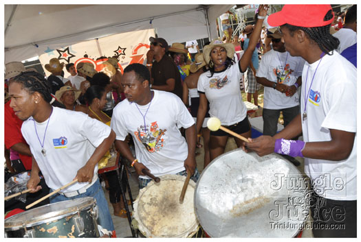 pan_semi_finals_2010-048