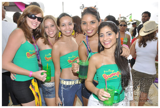 pan_semi_finals_2010-057