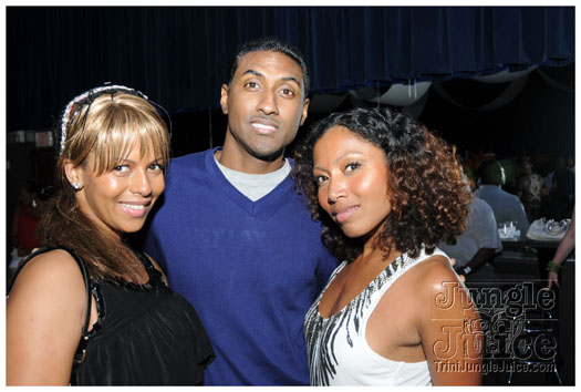 party_people_mas_launch_2010-050