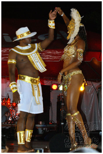 red_unlimited_band_launch_2k10-009