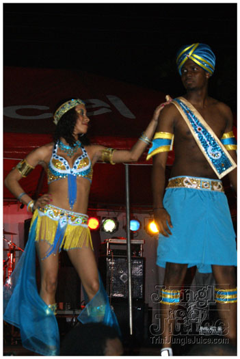 red_unlimited_band_launch_2k10-010