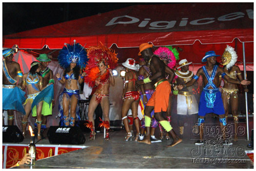 red_unlimited_band_launch_2k10-026