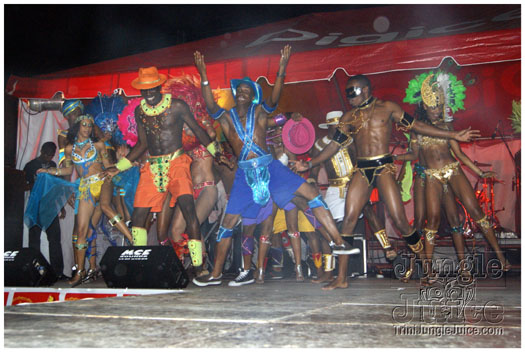 red_unlimited_band_launch_2k10-030