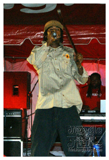 red_unlimited_band_launch_2k10-045