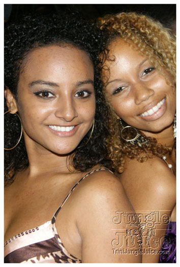 red_unlimited_band_launch_2k10-064