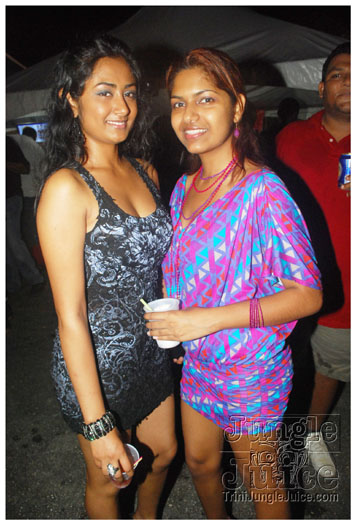 red_wine_trini_jul3-013