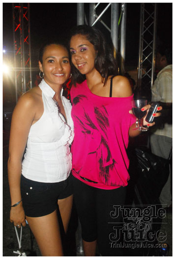 red_wine_trini_jul3-019