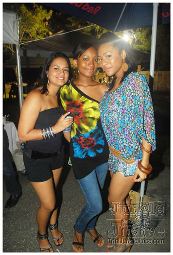red_wine_trini_jul3-038