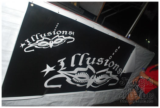 red_wine_trini_jul3-069