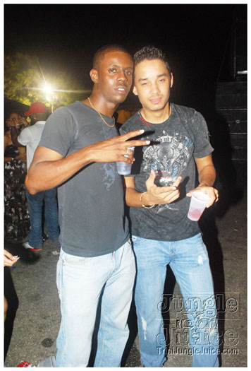 red_wine_trini_jul3-077