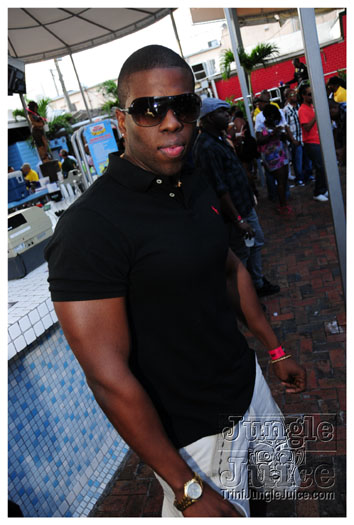 rise_n_shine_miami_2010-025