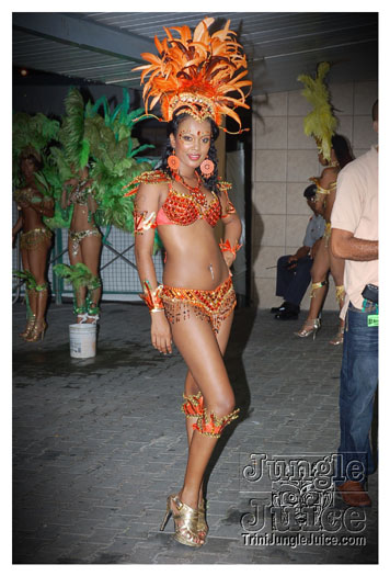 ronnie_caro_2011_launch-004