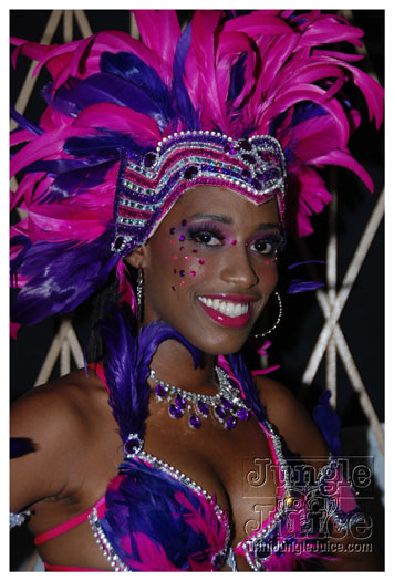 ronnie_caro_2011_launch-022