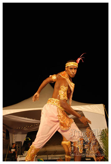 ronnie_caro_2011_launch-069