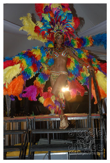 ronnie_caro_2011_launch-121