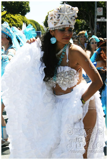 san_francisco_carnival_2010-018