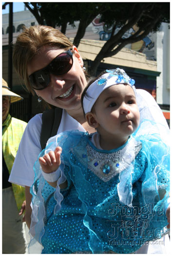 san_francisco_carnival_2010-024