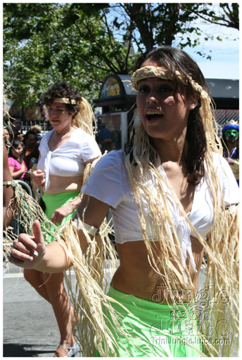 san_francisco_carnival_2010-036
