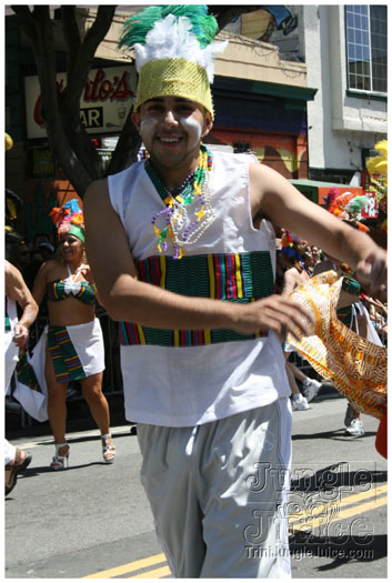 san_francisco_carnival_2010-043