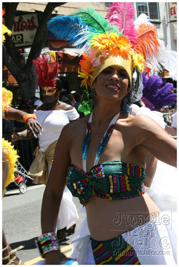 san_francisco_carnival_2010-046