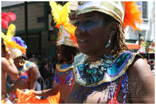 san_francisco_carnival_2010-059