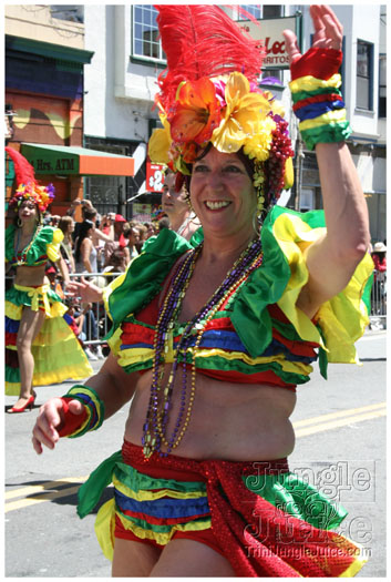 san_francisco_carnival_2010-072