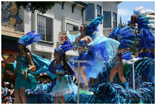 san_francisco_carnival_2010-104