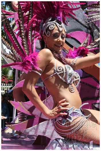 san_francisco_carnival_2010-123