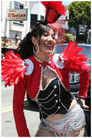 san_francisco_carnival_2010-171