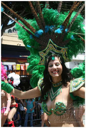 san_francisco_carnival_2010-199