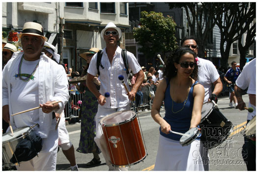san_francisco_carnival_2010-200