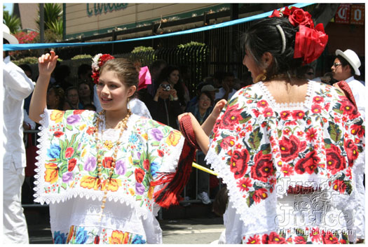 san_francisco_carnival_2010-214