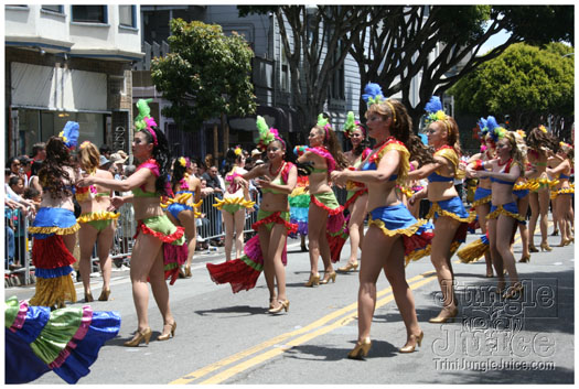 san_francisco_carnival_2010-217