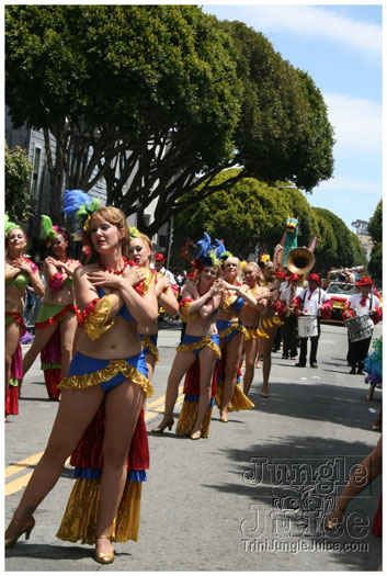 san_francisco_carnival_2010-218