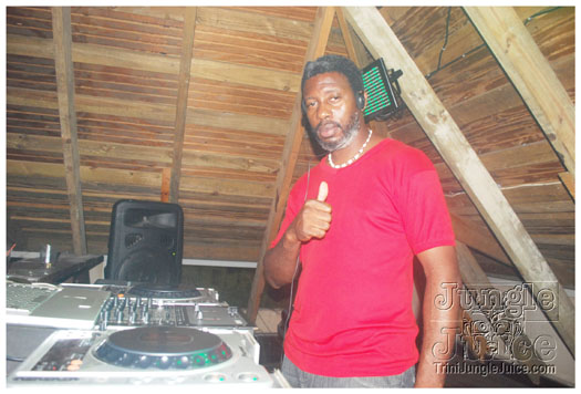 shade_summer_spree_2010-001