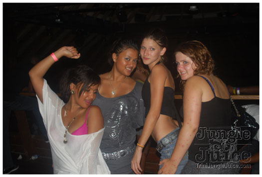 shade_summer_spree_2010-075