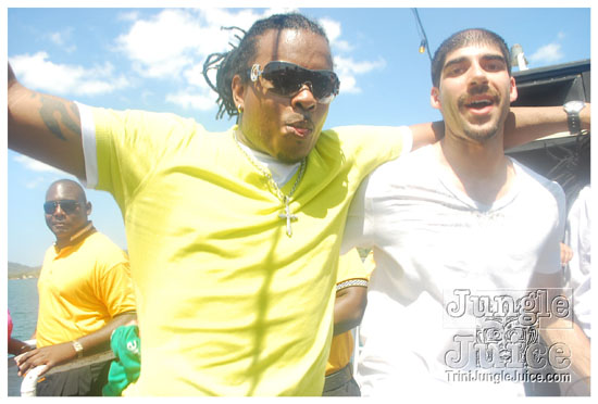 silent_morning_trini_feb12-118