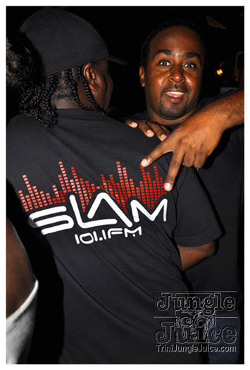 slam_101_1_beachparty_mar14-008