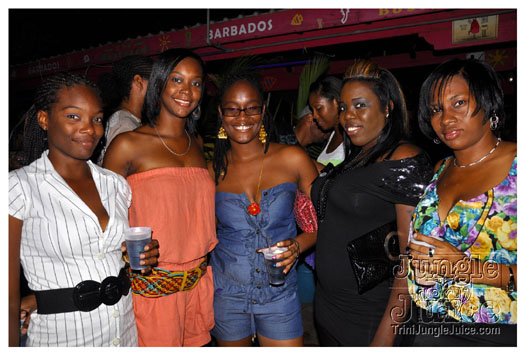 slam_101_1_beachparty_mar14-020