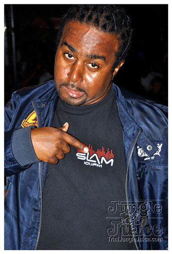 slam_101_1_beachparty_mar14-028