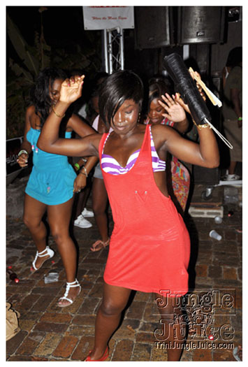 slam_101_1_beachparty_mar14-031