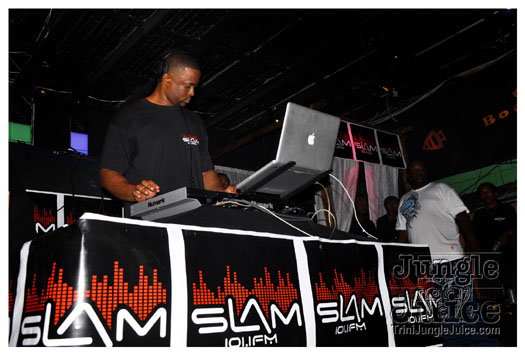 slam_101_1_beachparty_mar14-051