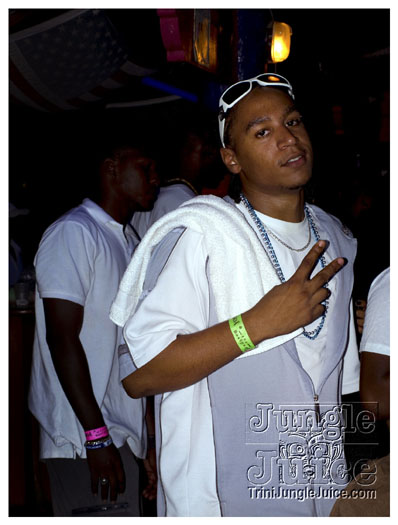 slam_101_1_beachparty_mar14-059